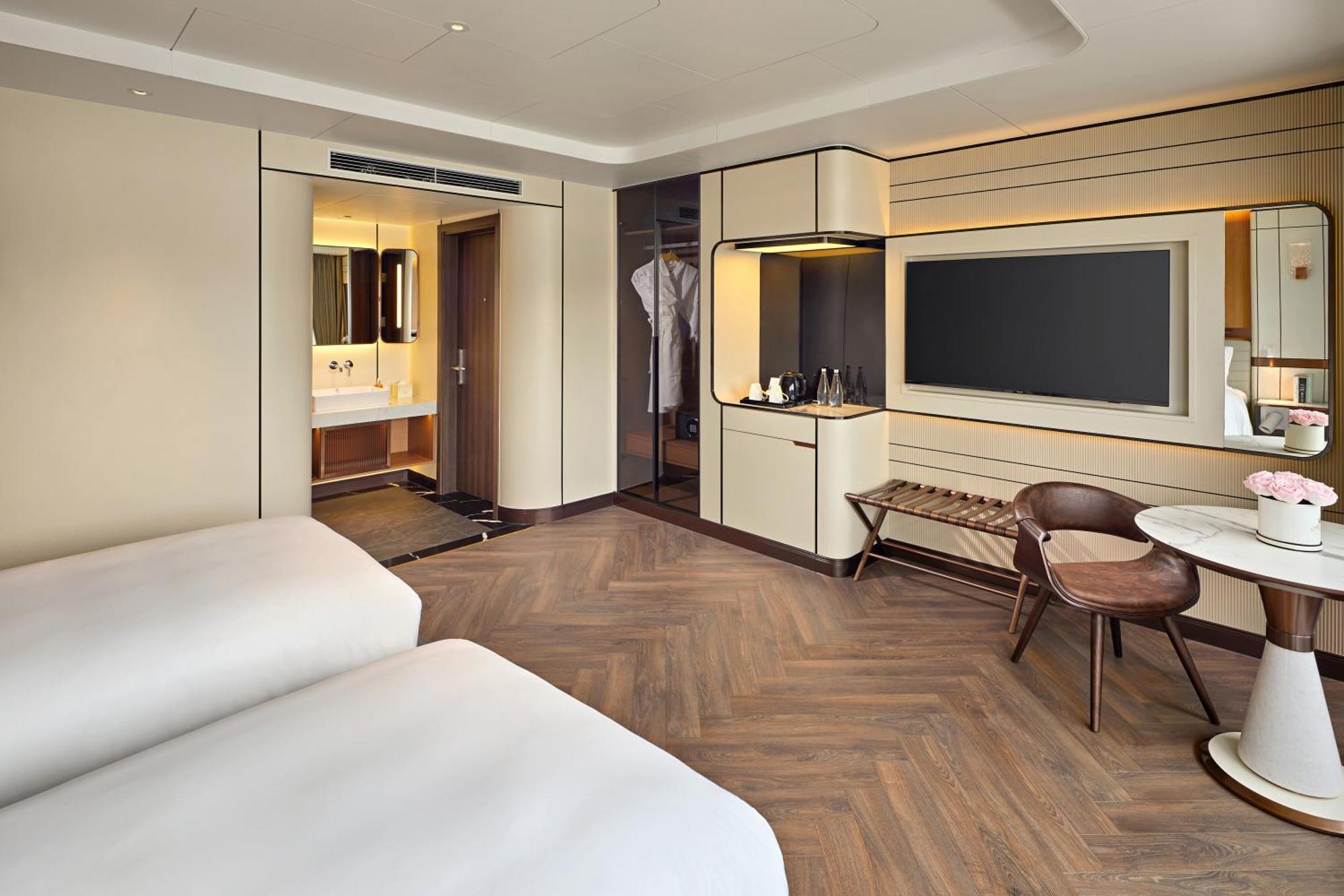 Grand Pioneers Halong Bay Cruise 2 Hotel Ха Лонг Екстериор снимка