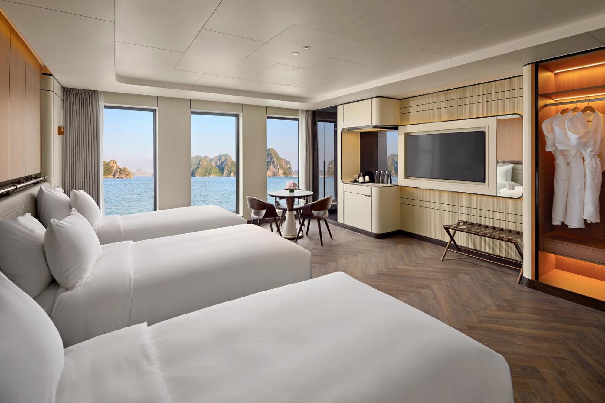 Grand Pioneers Halong Bay Cruise 2 Hotel Ха Лонг Екстериор снимка